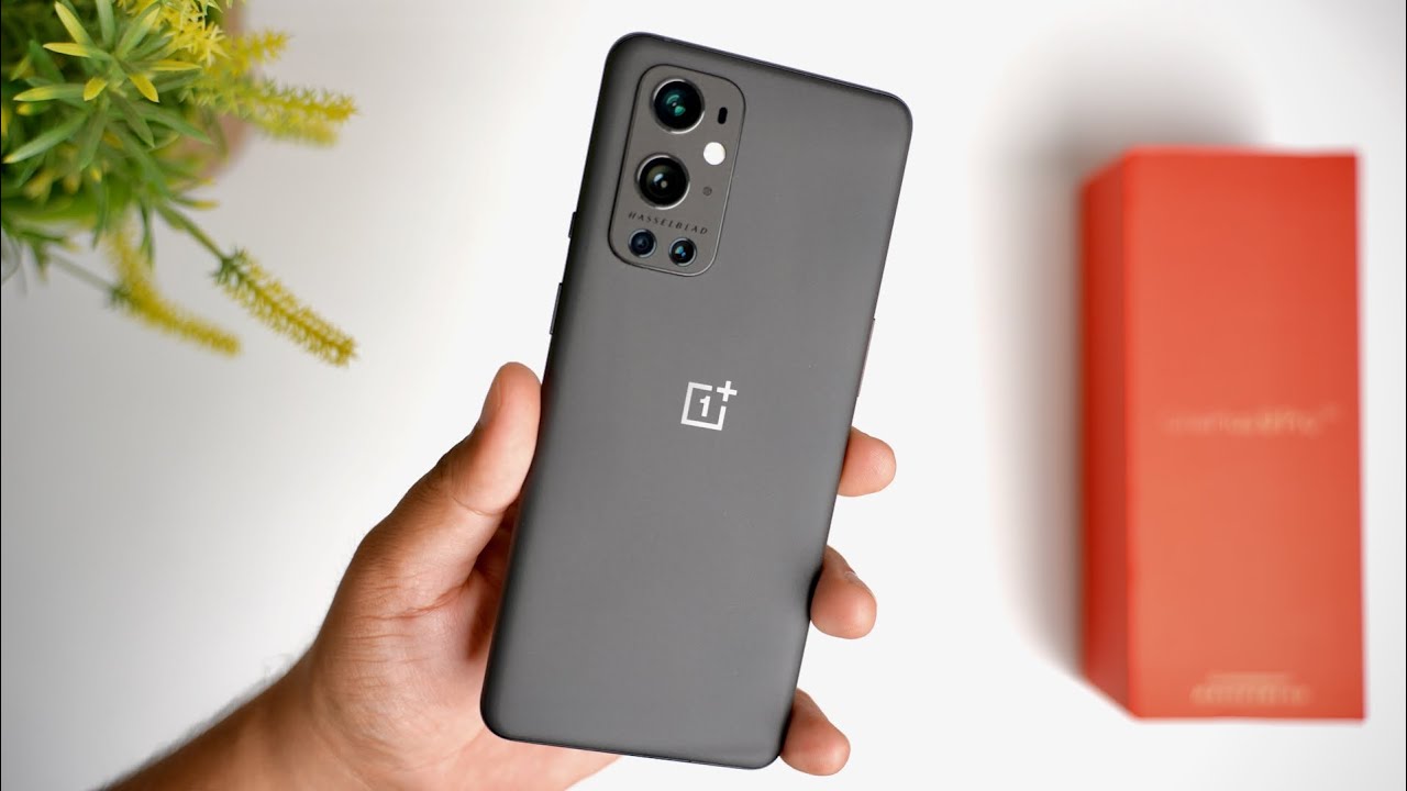 OnePlus 9 Pro Quick Unboxing and Initial Impressions | Hasselblad Camera