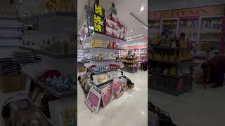 ネパールのスーパーマーケット