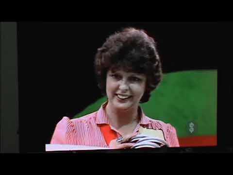 M2U04475 tpir 1980s Barking Plinko Stick It With Bob Almost Beaned By A Chip