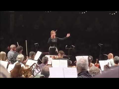 Beatrice Venezi al Teatro Colon di Buenos Aires