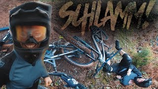 preview picture of video 'Crashen im Schlamm auf der Sonneninsel Madeira - MTB Freeride Trip | Fabio Schäfer Vlog #176'