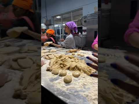 Gurudwara Sahib Seva🙏🏻❤️ #waheguru #seva #surrey  #canada #shorts