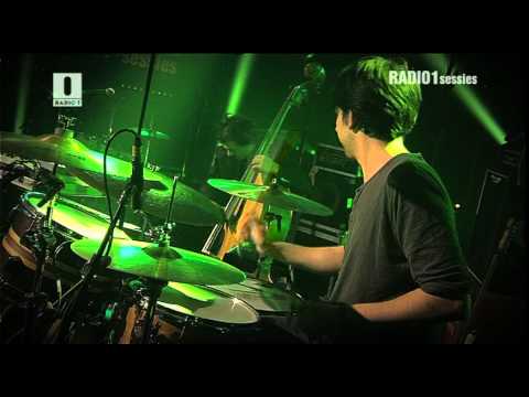 Absynthe Minded & Tom Lanoye - Multiple Choice (Nu Nog) // Radio1 Sessie 2012