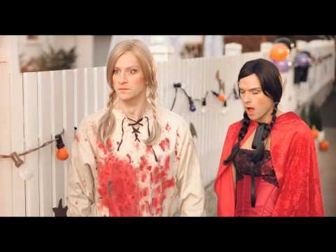 download lagu mp3 mp4 Tina Bettina The Movie, download lagu Tina Bettina The Movie gratis, unduh video klip Tina Bettina The Movie