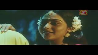 Download lagu Oor Urangum Nerathil_Kanna Unnai Thedukiren mp3 Download lagu Oor Urangum Nerathil_Kanna Unnai Thedukiren mp3