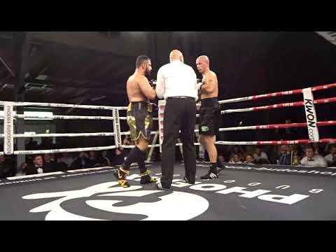 MAH07712 Kambis Rahmani vs Ante Siljeg