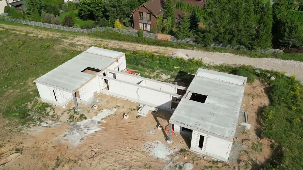 Pelėdų namai - antro aukšto monolitinis ruožas ir pusžiedžiai po sumontavimo  @StatauPro