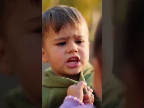 I mi ćemo se igrati konjića kao mama i tata 🤣🤣🤣 #smiješno #funny