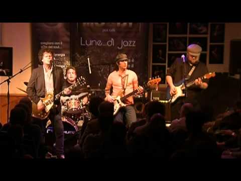 Paul Warren Band @ Moody jazz cafè "Made to be loved" - 17/12/2010 - Foggia