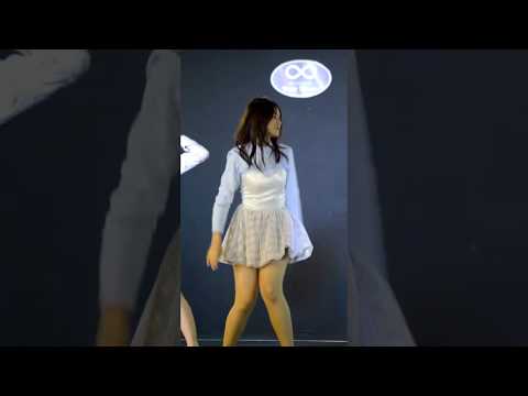 N' Pungpond - G-UP cover TWICE - TT + KNOCK KNOCK @ Watergate Pavilion Cover Dance 2017