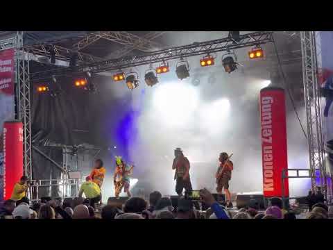 BadAss Soundfactory  - No Limit (2 Unlimited Cover) Live @ Altstadtzauber Klagenfurt 22