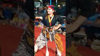 Download lagu Warok putri viral #warok #warokamt #shots #vidioshorts mp3 Download lagu Warok putri viral #warok #warokamt #shots #vidioshorts mp3