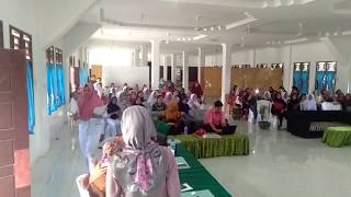 preview picture of video 'Hari hkn yayasan akbid paluta husada gunung tua'