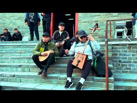 Chinggis Khaan , With ethnic Zorigoo (Uuhai band)