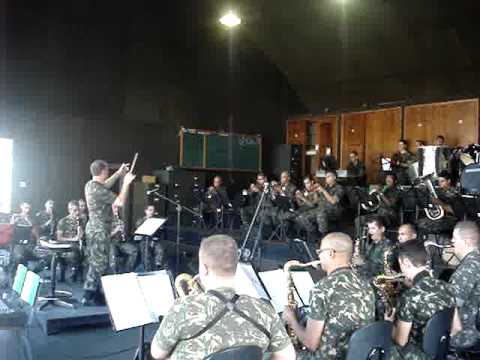 Banda do 4º BIL - Dobrado Comandante Darkenwald