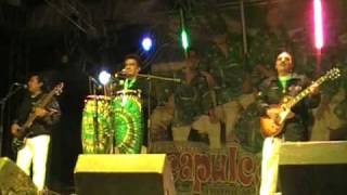 Acapulco tropical - La del vestido rojo - El Gallo tuerto y La Gallinita