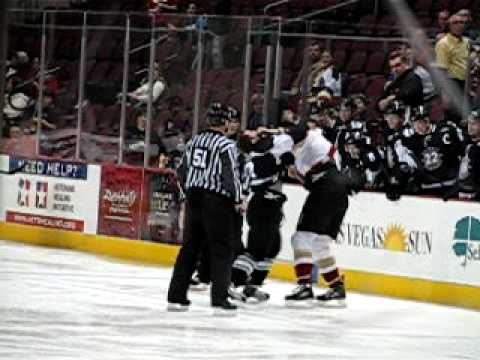 Matt McCue vs Kyle Hagel