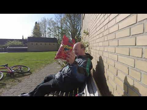 MongoTV_8854 - MIN GÅTUR - Del 3 - Cykler Til IRMA Lørdag Aften Efter COLA - SHIPS - SLIK