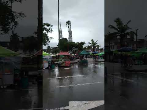 Peatonalizacion del parque de Sandoná Nariño. Parque Simón Bolivar