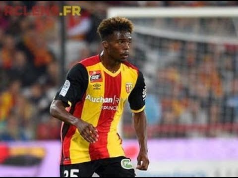 Jean-kévin Duverne au micro  ❤💛