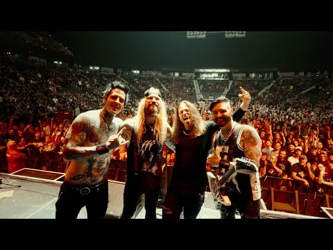 FLAT BLACK - A BIT OF LIGHTNING "A Year In The Life Of"