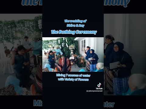 Adicara Siraman Calon Pengantin, The Bathing Ceremony in the wedding of Dhira & Ray