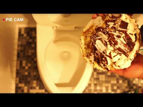 Giant Beastcast 215 - Toilet Stories