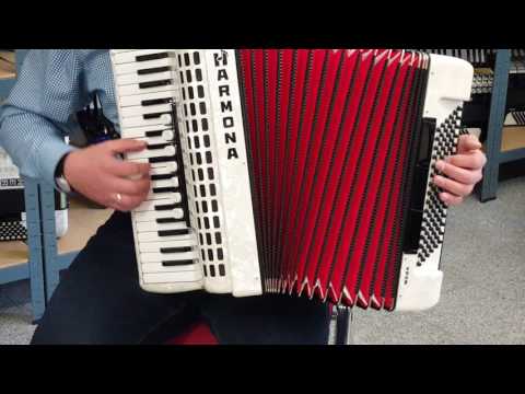 Klangprobe Akkordeon Harmona Wega/Weltmeister Opal