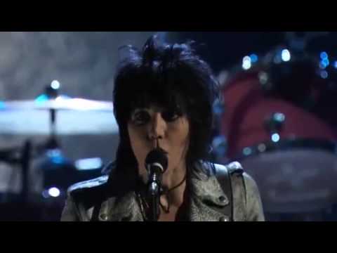 Nirvana/w Joan Jett - Smells Like Teen Spirit (Rock And Roll Hall of Fame 2014) HD
