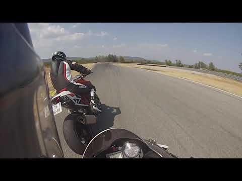 CBR 929 Circuit du Var Le Luc Les Vikings LGS moyen 01/10/19