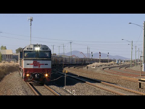 7MA9 SCT Boxcar & Container Freight Train - PoathTV Australian Railways
