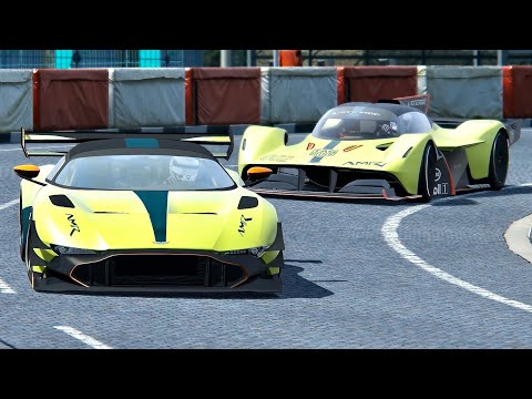 Aston Martin Valkyrie AMR Pro vs Aston Martin Vulcan AMR Pro - Highlands
