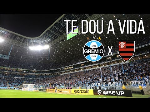 "Te dou a vida - Festa depois do gol" Barra: Geral do Grêmio • Club: Grêmio