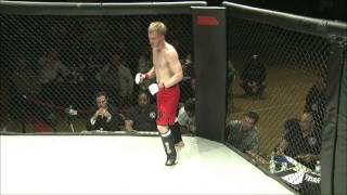 Kyle Johnson vs Andrew Briere - Showdown in Surftown