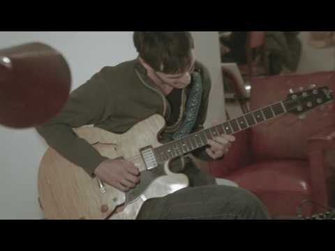 I fall In Love Too Easily / Ian Hooper @ Le Flâneur 2014.12.11