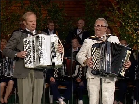 Nils Fläcke og Sölve Strand - Midnattssol över Pajala