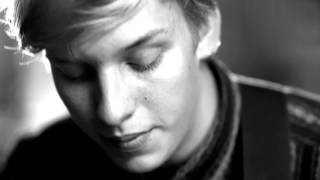 George Ezra - Over the Creek (Acoustic live)