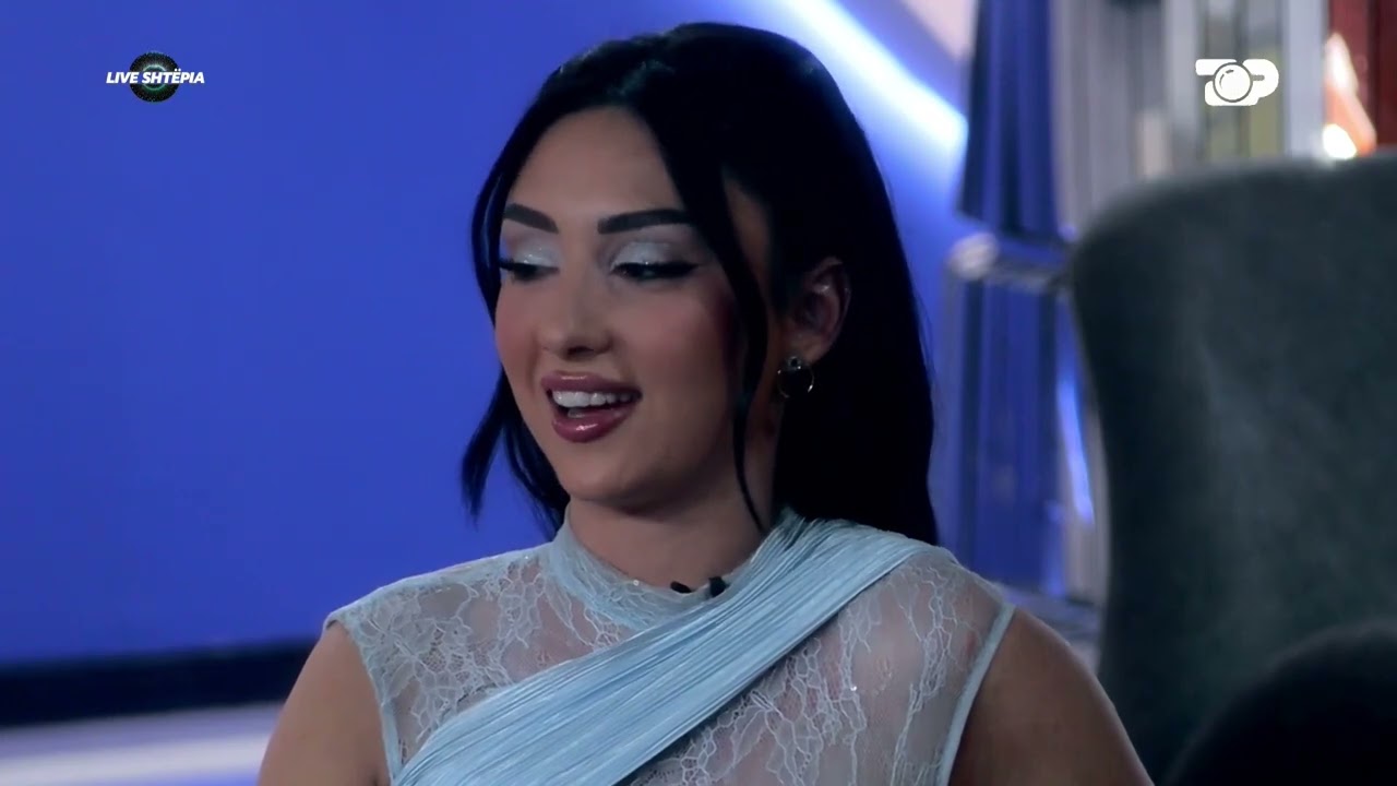 Stelina përballet me puthjen e Keijsit dhe Inës: I pafytyrë! Këtë gjë që ma kërkoje mua, shkon dhe e bën me tjetrën