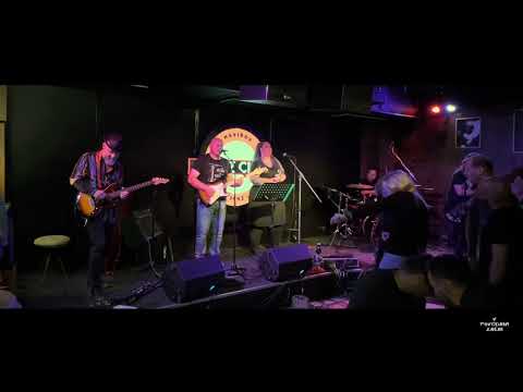 Youtube Video teaMVyvBMNQ