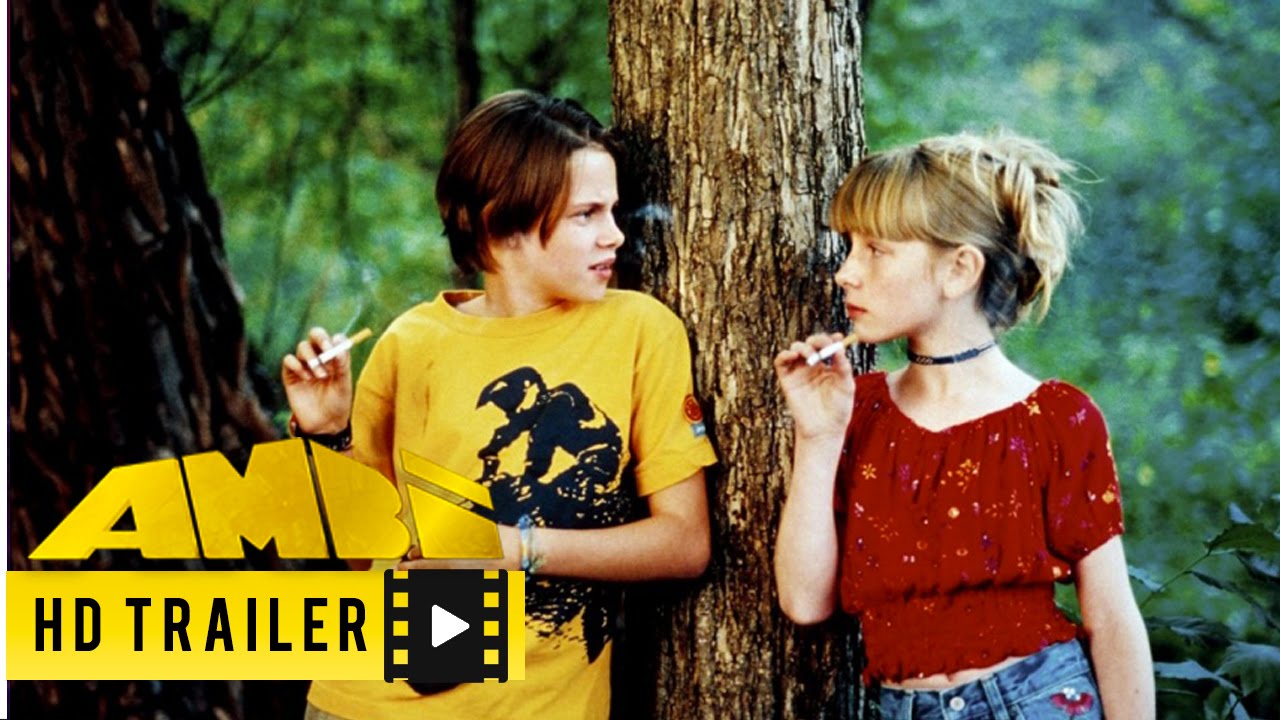 Miniature de la vidéo Safety of Objects / Official Trailer (2000) du film The Safety of Objects