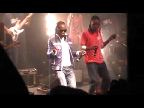 CONCERT LIVE ESY KENNENGA [LA CIGALE COMPLET] PINTING PARTY feat ADMIRAL T (Esy dans la foule)