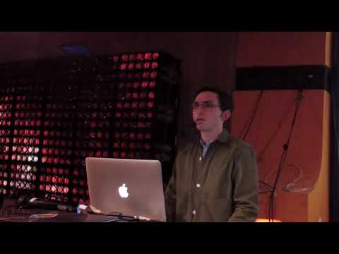 Ethereum Authenticated Chat - Billy Rennekamp (lightning talk)