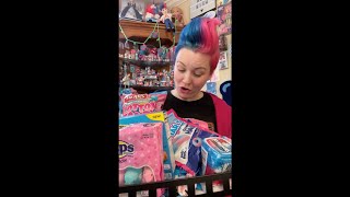 Ep.6 Reviewing food that resembles my hair! 💙🩷