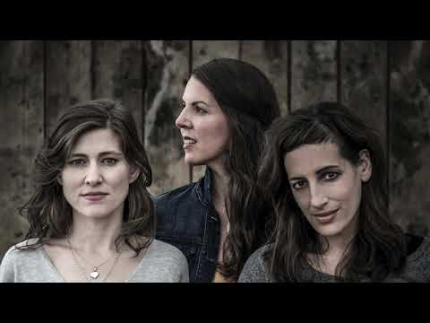 The Wailin' Jennys "Boulder to Birmingham"