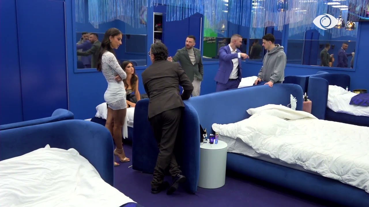 “Votojmë”/ Shkëlzeni nuk pranon opsionin e propozuar nga Mikela për ndarjen e krevateve