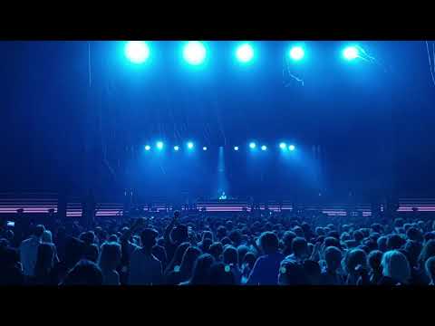 Eric Prydz plays Adeva - In and Out (Eric Prydz Remix)