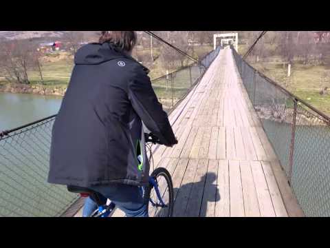 Extreme RUSAVATU BIKE BRIDGE 😉