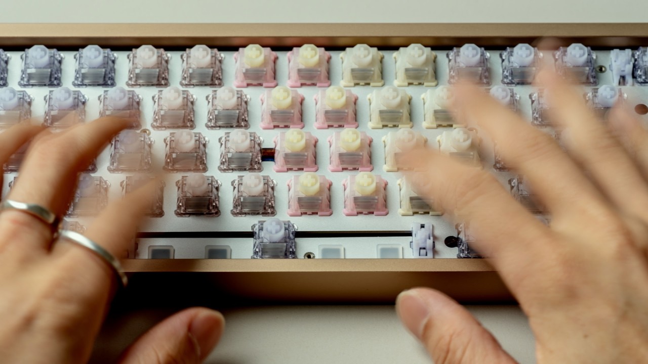 Comparing the Sounds of 4 Types of WS Flux Switches