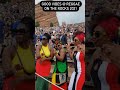 3 beautiful fans dance to yellow man zungguzungguguzungguzeng😊😊 #shorts #reggaeontherocks2021
