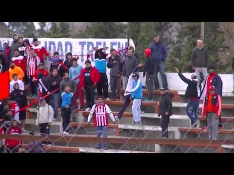 Hinchas de racing y la policia agreden a germinalistas